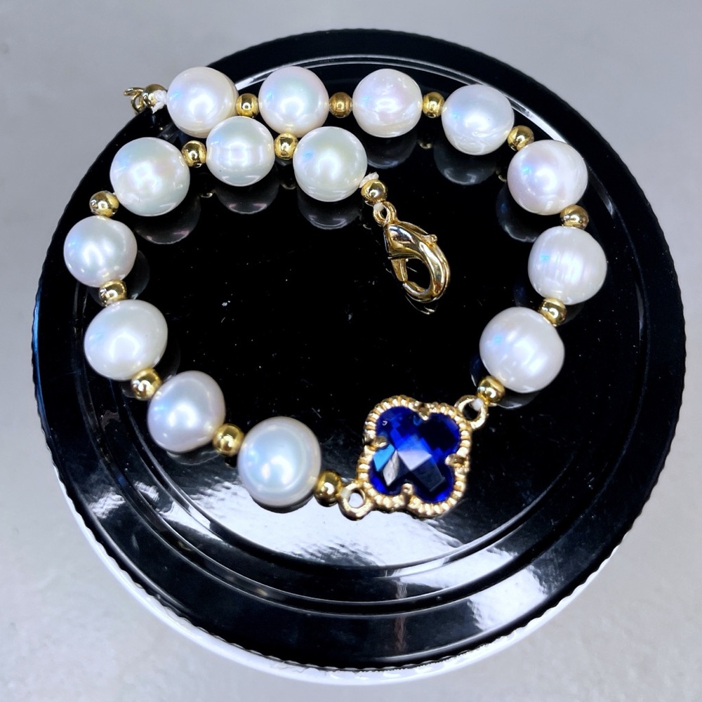 New White Pearl Gold Plated Bracelet - Picture 8 of 11